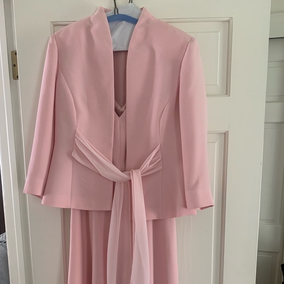 Evan Picone Two Piece Suit - Picture 1 of 6